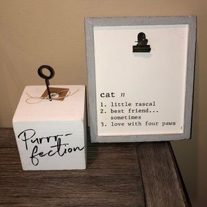 Cat Bundle: distressed picture holders Wood NWT